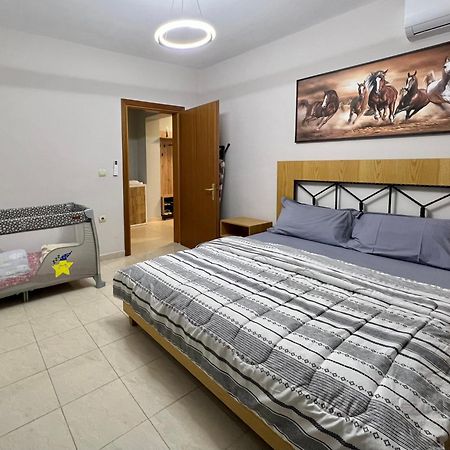 Apartment In Skanderbeg Square - Tirana Center 2 Экстерьер фото