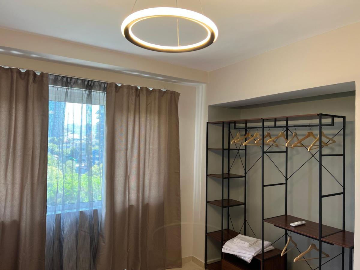 Apartment In Skanderbeg Square - Tirana Center 2 Экстерьер фото