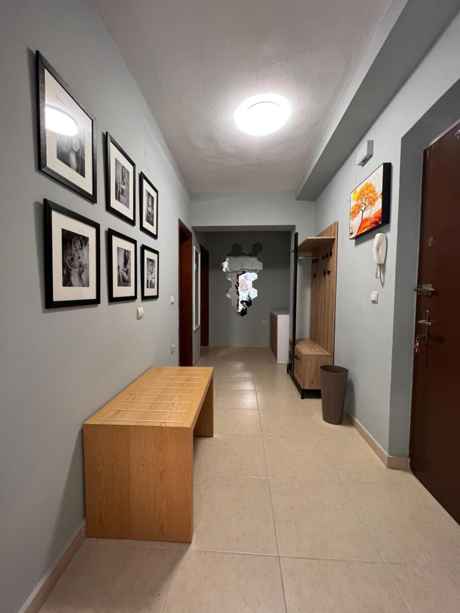 Apartment In Skanderbeg Square - Tirana Center 2 Экстерьер фото