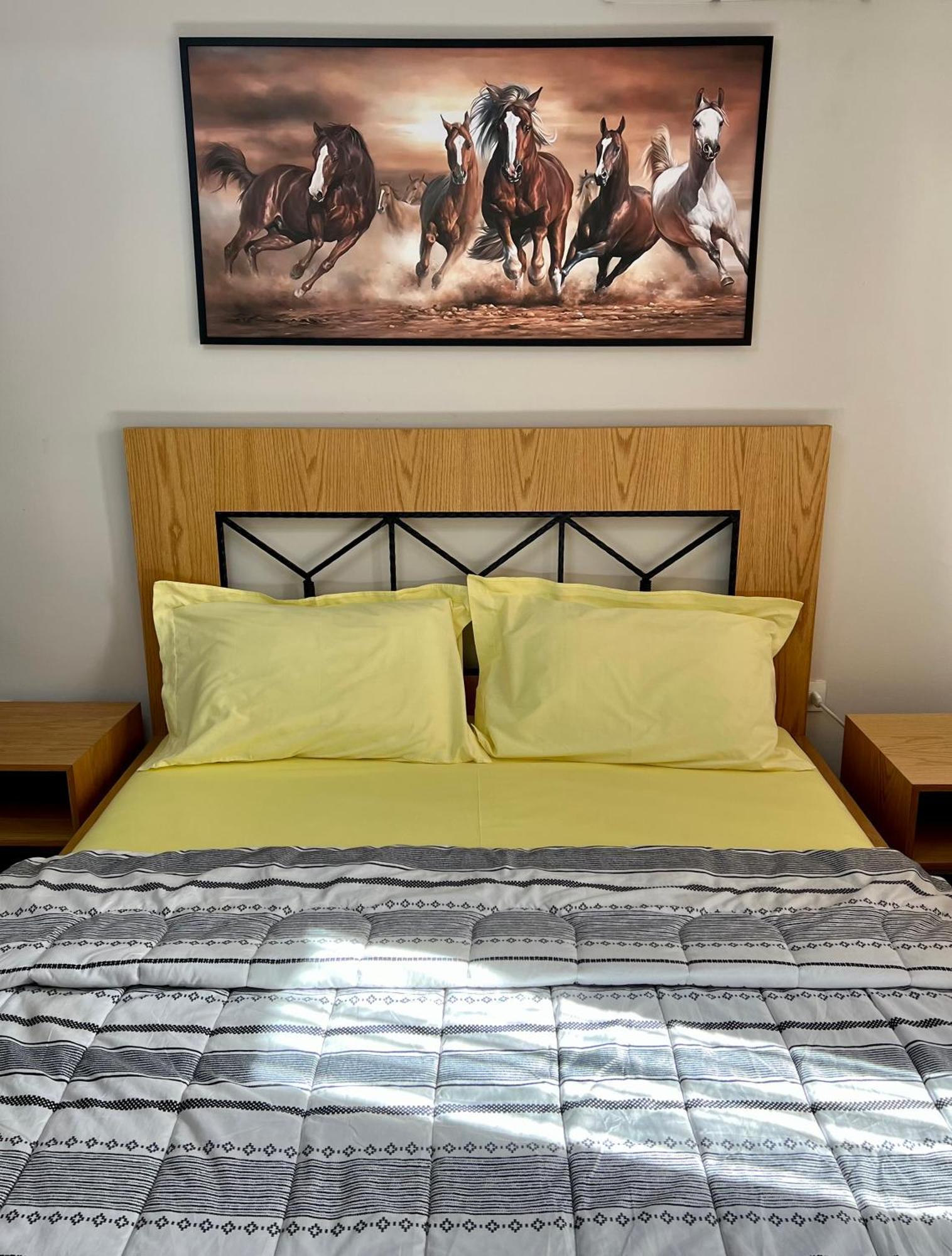 Apartment In Skanderbeg Square - Tirana Center 2 Экстерьер фото